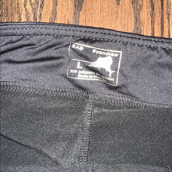 RYANDREW Black athletic Skirt skort with Pocket Detail size large - Picture 2 of 4